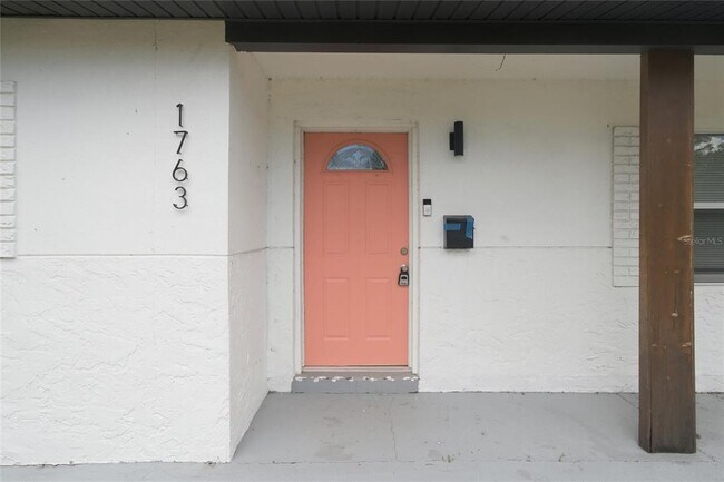 Foto del edificio - 1763 30th Ave N