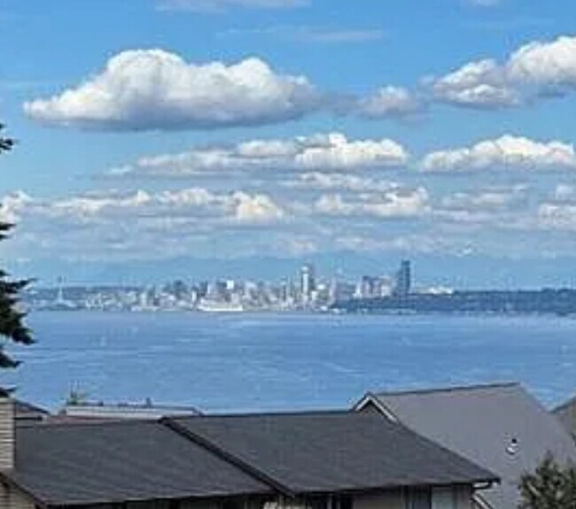 Building Photo - 7528 E Sitka Ct