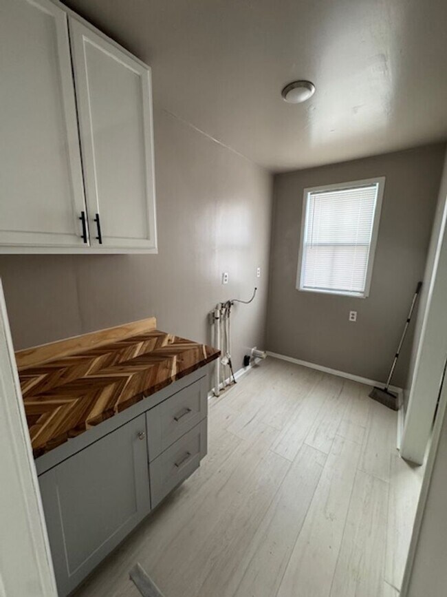 Foto del edificio - Renovated single family in downtown Lexington