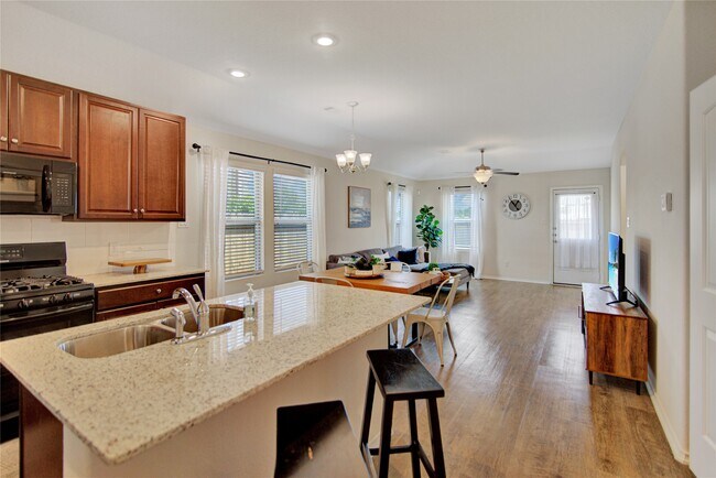 Foto del edificio - 14032 Amelia Dr