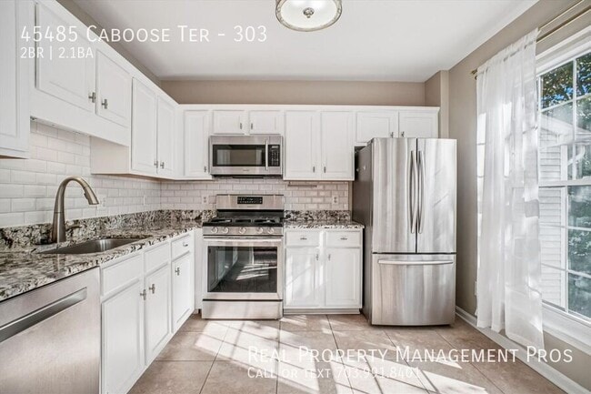 Photo - 45485 Caboose Terrace Apartment