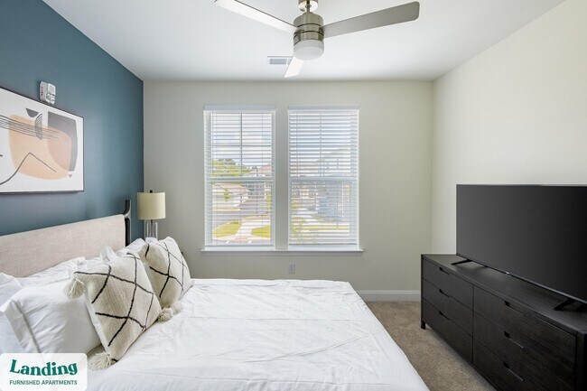 Foto del edificio - 135 Dresser Ln