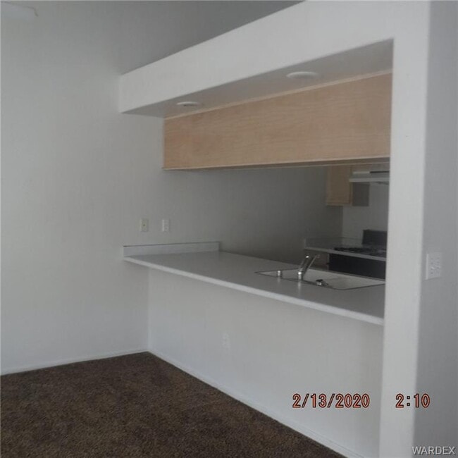 Building Photo - 1344 Park Ln