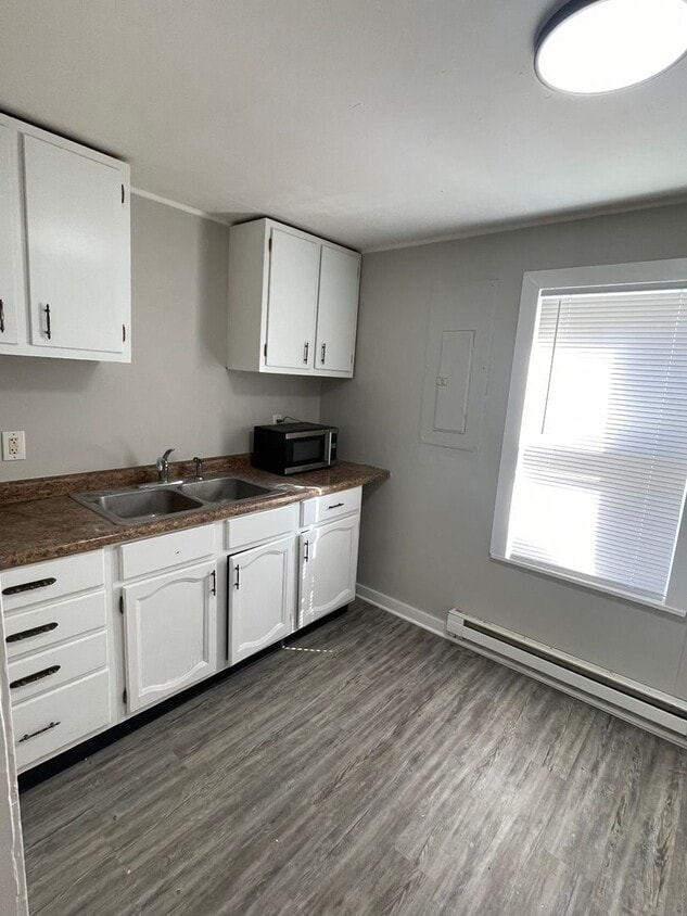 1 Bedroom Home - 1 Bedroom House