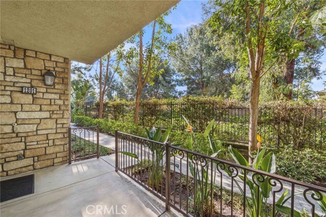 Building Photo - 1201 Terra Bella