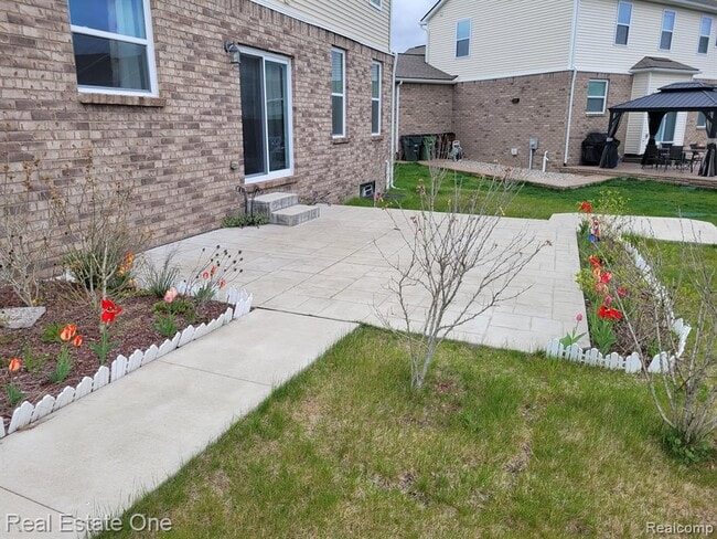 Building Photo - 7722 Ryder Dr