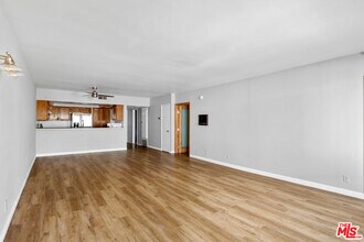 Building Photo - 5125 Harold Way