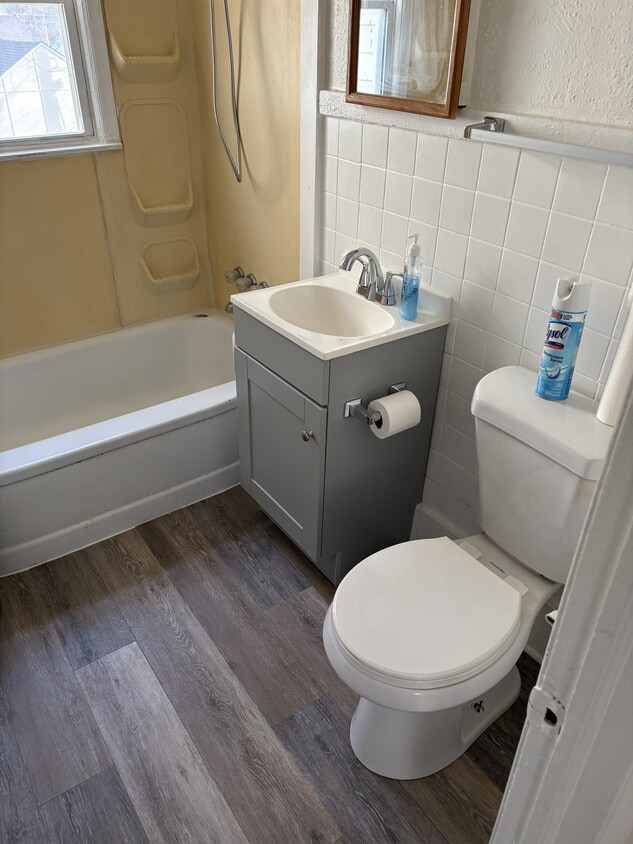 Foto del edificio - 3333 Norton Ave