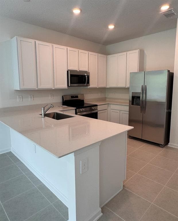 Building Photo - 2769 Skyline Lp