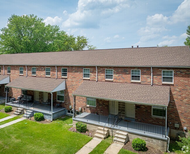 Foto del edificio - Foxridge Townhomes