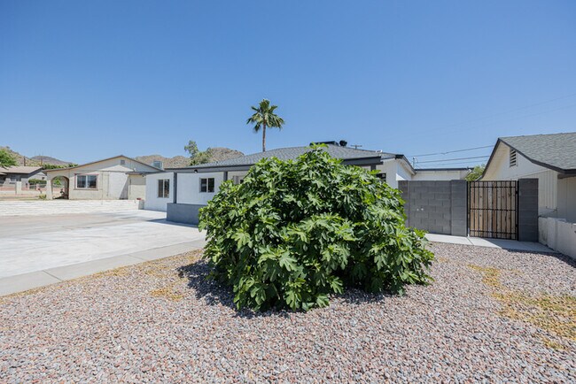Foto del edificio - 9417 N 2ND ST, PHOENIX AZ