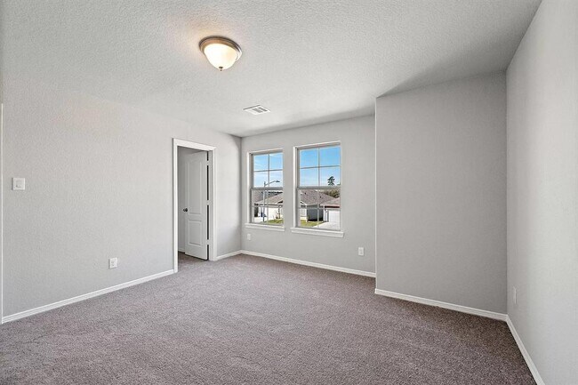 Building Photo - 7927 Chukka Dr