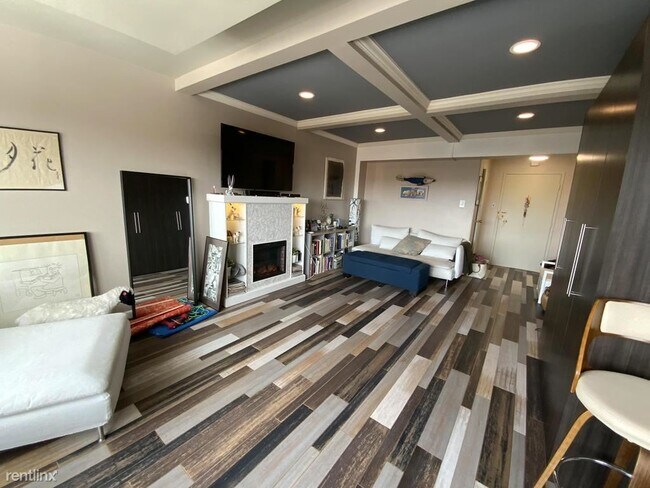 Foto del edificio - 4201 Cathedral Ave NW