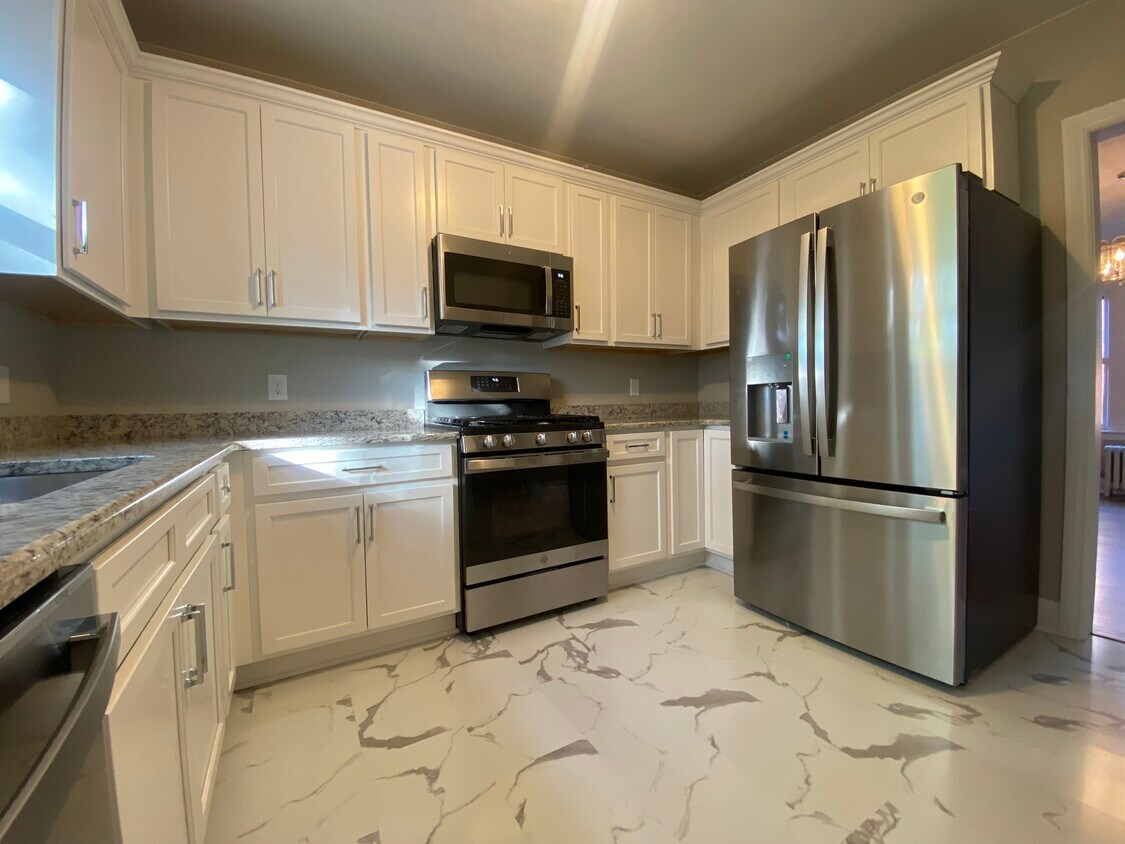Foto principal - 1302 Somerset Ave