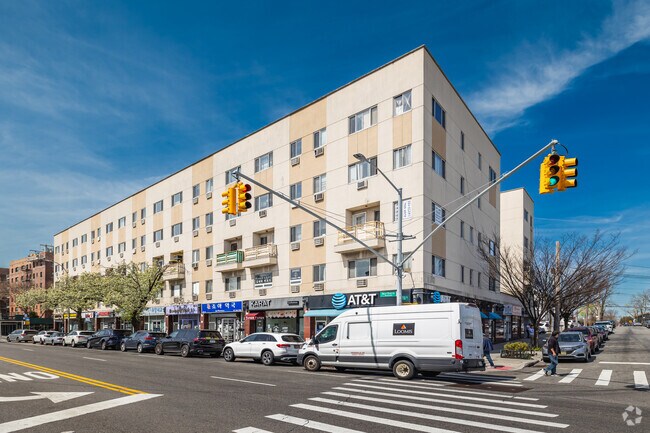 Building Photo - 150-09 Northern Blvd