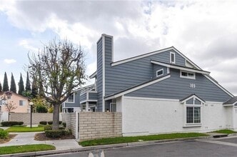 Building Photo - 189 N Magnolia Ave