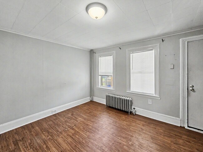 Foto del edificio - 1019 N Irving Ave