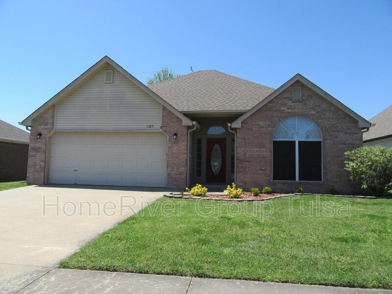 Foto principal - 1125 Marina Dr