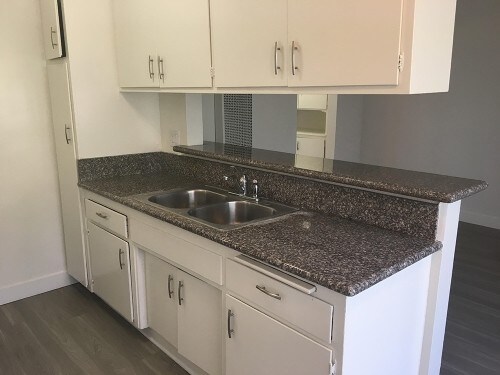 Foto del edificio - 1732 6th Ave