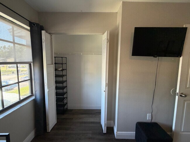 Building Photo - 1452 Ridge Lake Ct