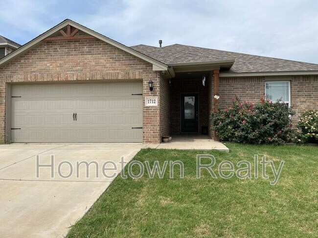 Building Photo - 1712 Vermilion Ln