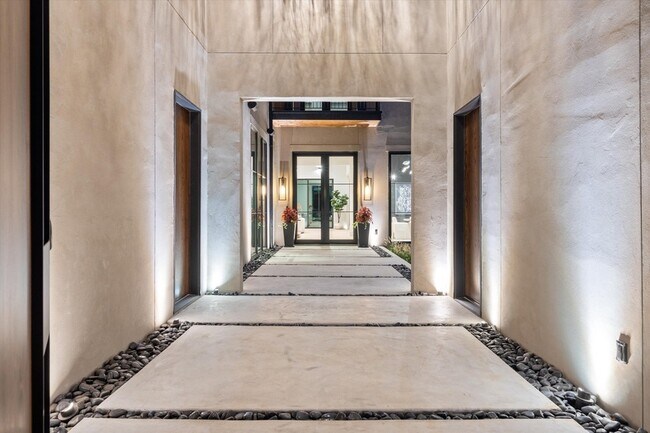 Foto del edificio - 741 Brk Holw Rd
