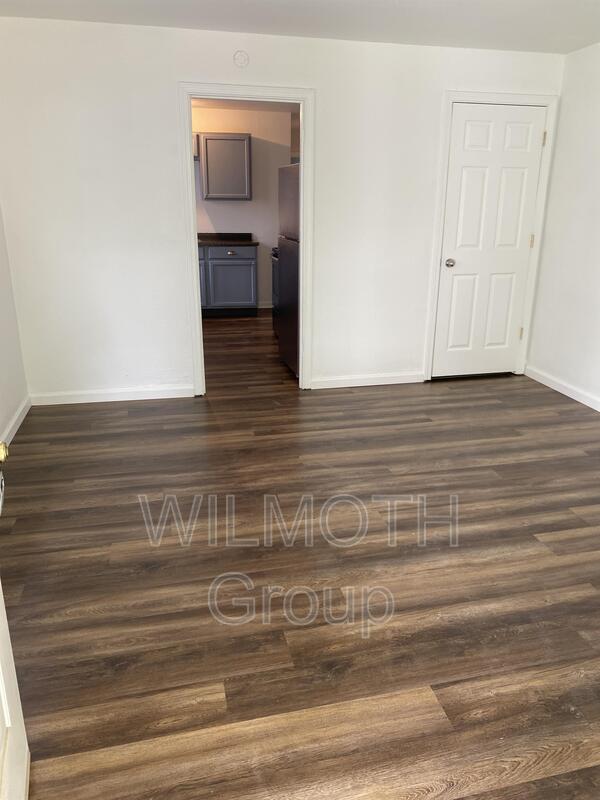 Building Photo - 4346 Crittenden Ave