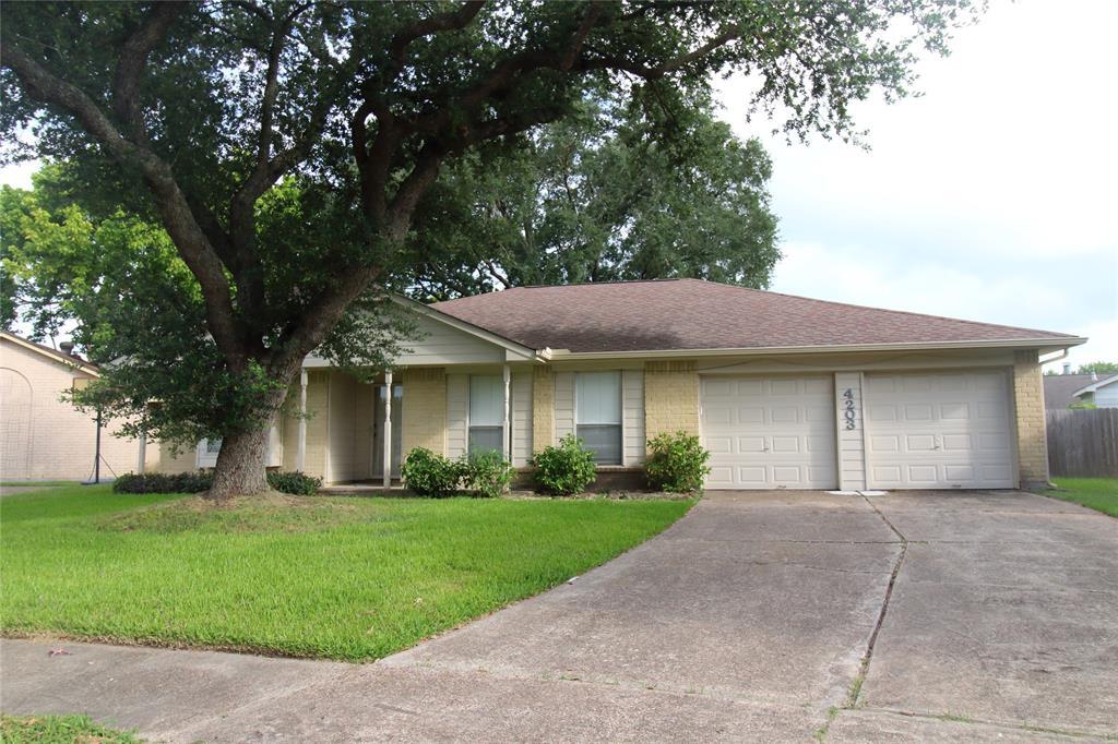 Foto principal - 4203 Shawnee St
