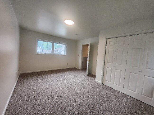 Foto del edificio - 12 Starflower Ln