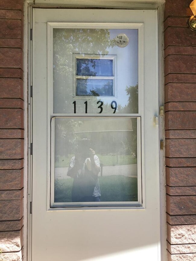 Building Photo - 1139 Prigge Ave
