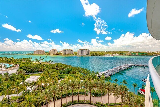 Foto del edificio - 1000 South Pointe Dr