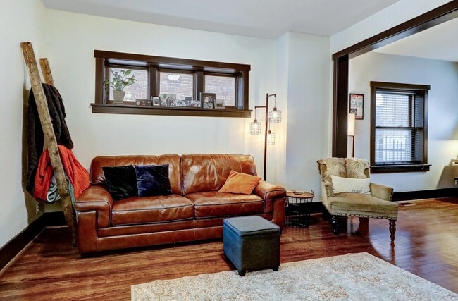 Foto del edificio - 658 S 26th Ave