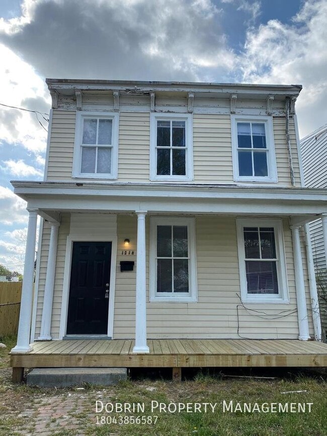Building Photo - 1817 N 29th St