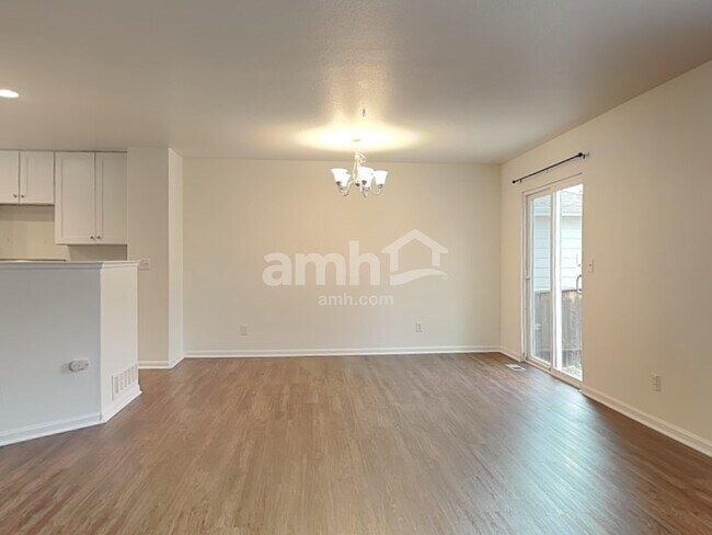 Foto del edificio - 1134 Sunbird Ave