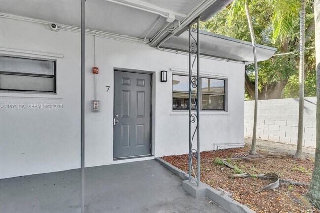 Foto del edificio - 13390 NE 6th Ave