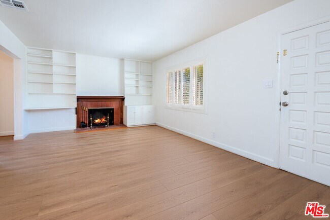 Building Photo - 12035 Thermo St