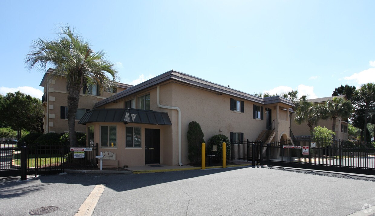 Venetian on the Ortega River Apartments - Jacksonville, FL | Apartments.com