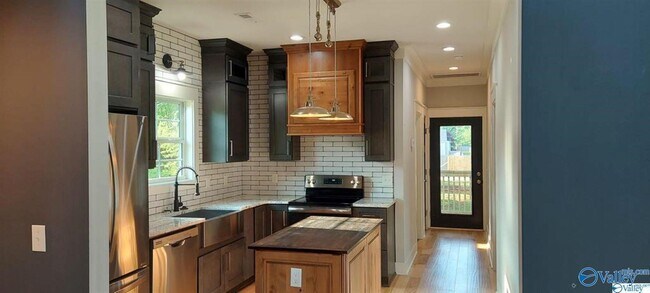 Foto del edificio - 1213 Rison Ave NE