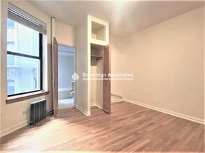 Building Photo - 3135 Broadway