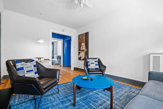 Building Photo - 3549 N Janssen Ave