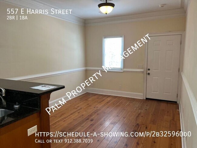 Foto del edificio - 557 E Harris St