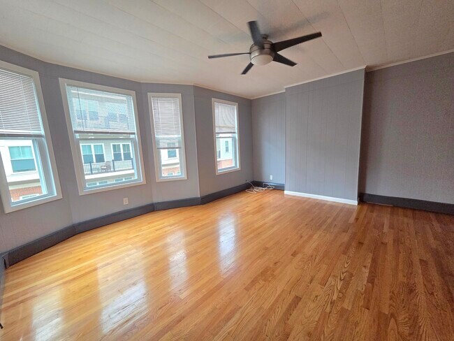 Foto del edificio - 39 Orleans St