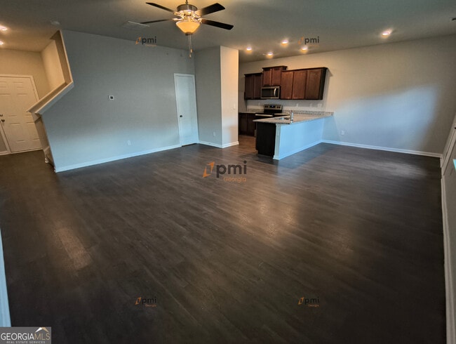 Building Photo - 2889 Cleburne Ter