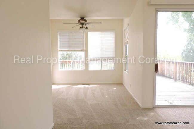 Building Photo - 2370 Gold Ridge Dr