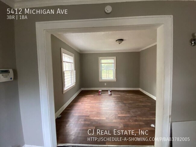 Foto del edificio - 5412 Michigan Ave