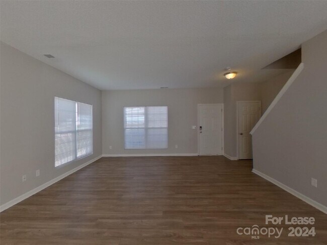 Building Photo - 2118 Taras Trace Dr