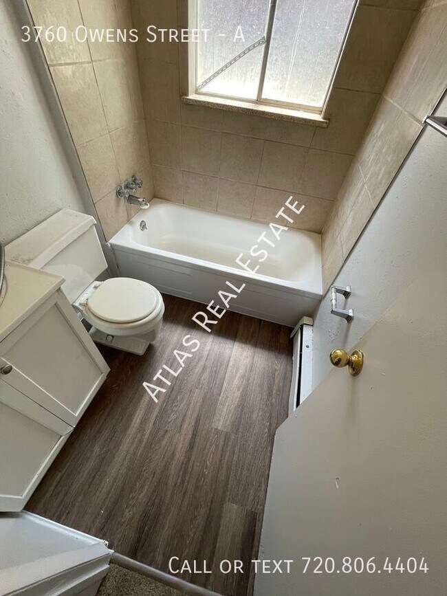 Foto del edificio - 3760 Owens Street