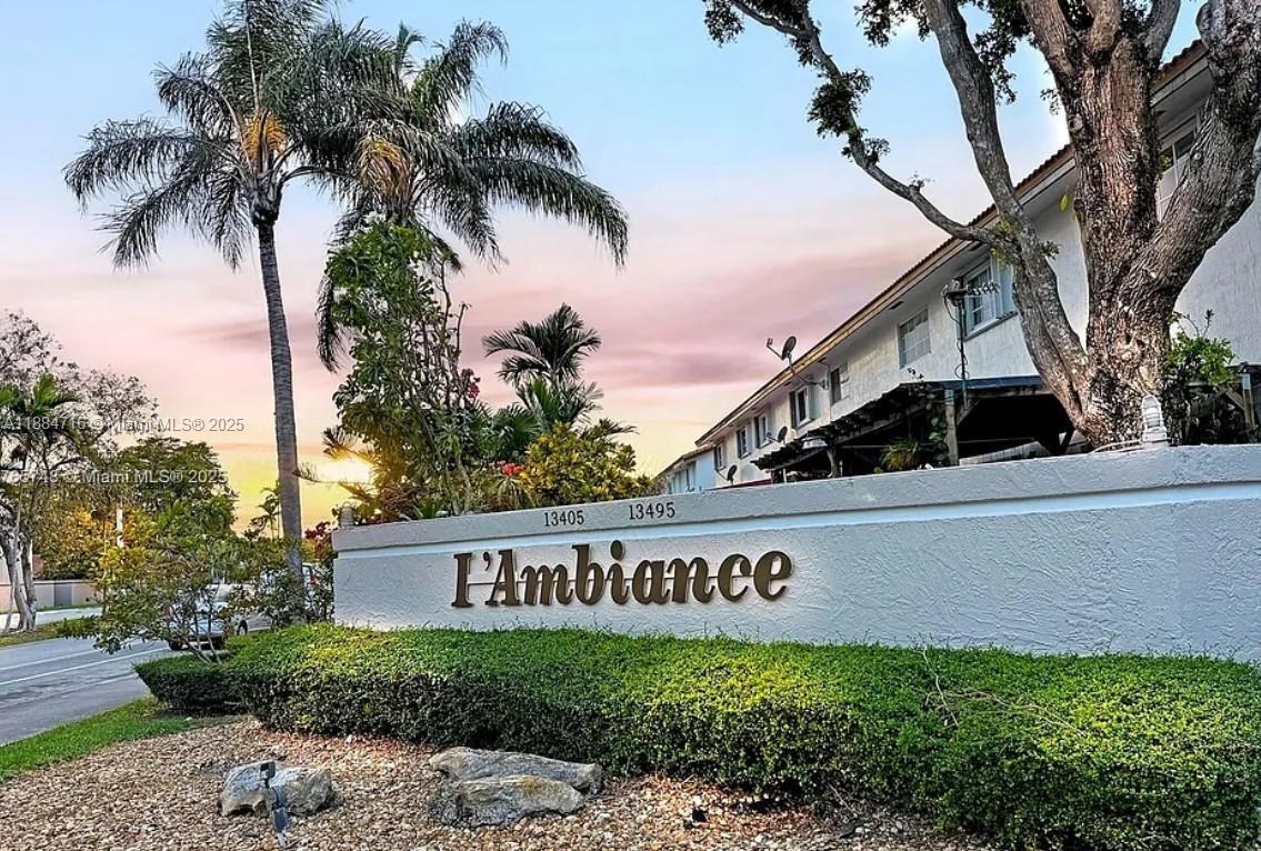 Foto principal - 13539 SW 62nd St