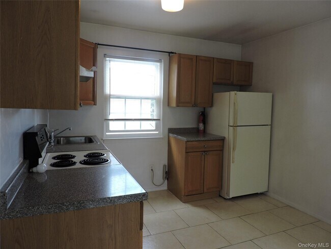 Foto del edificio - 235 Fieldmere St