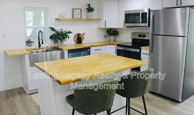 Foto del edificio - 275 Milling Rd